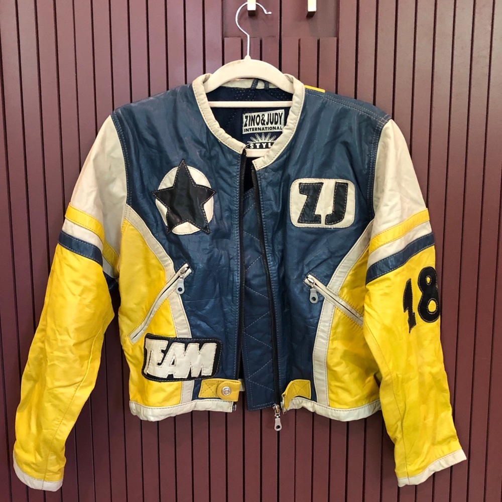 Cropped vintage 90s moto jacket